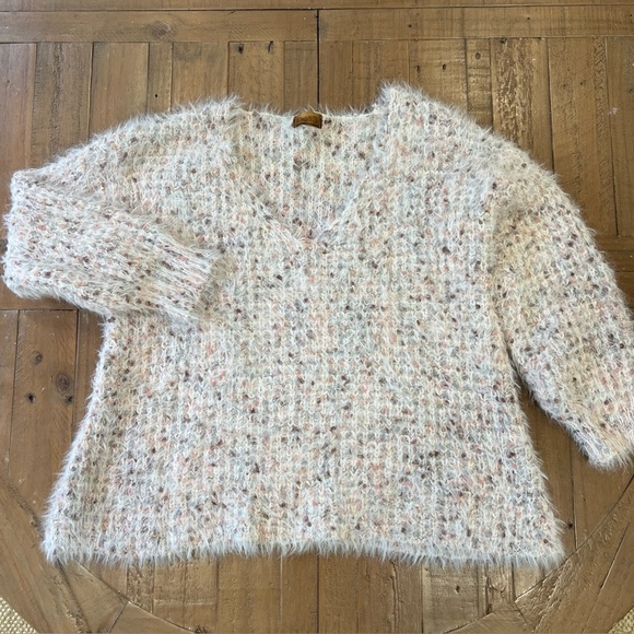Pol Teddy Fuzzy Knit V-neck Sweater Small Oversized Bohemian Festival Cozy - Picture 1 of 7